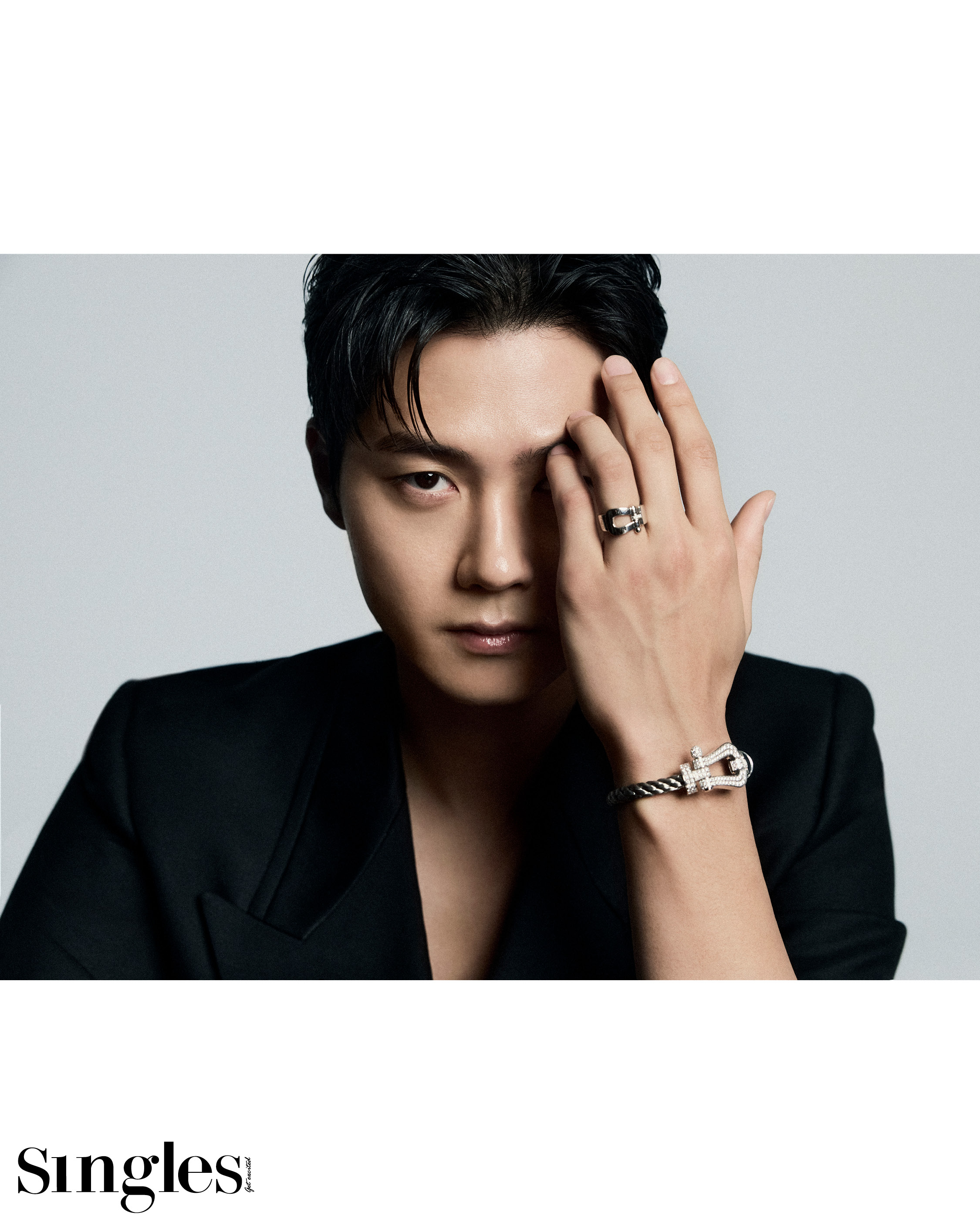 펜싱선수 오상욱의 싱글즈 화보 이미지, 울쎄라. 울쎄라 화보, 오상욱 울쎄라 화보, 싱글즈 화보, 오상욱 화보 